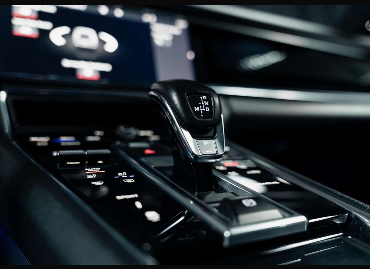 Porsche Panamera – Image 23