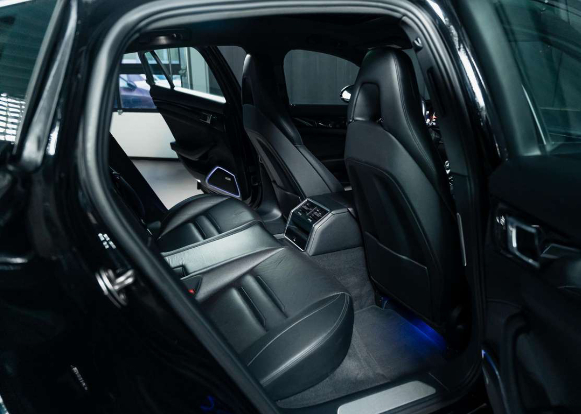 Porsche Panamera – Image 26